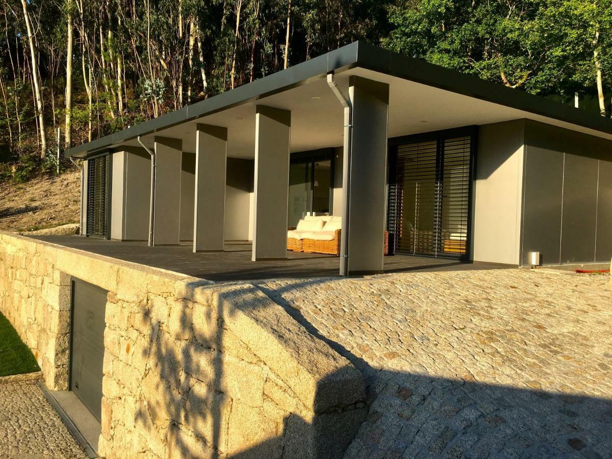 The Green Roof House Вієйра-ду-Міню Екстер'єр фото